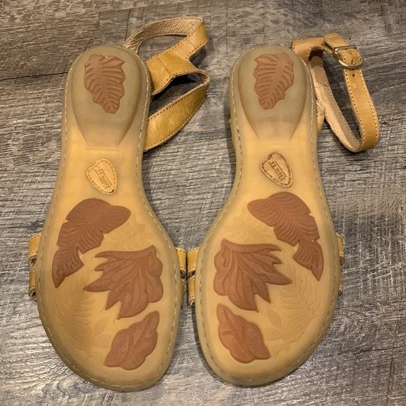 Born mai easy sandals leather strap ankle size 8 Tan - Picture 5 of 7